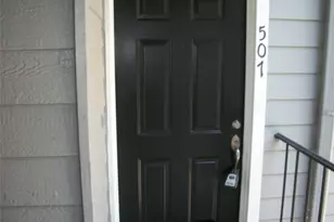 207 Granville Ct, Sandy Springs, GA 30328 - Photo 1