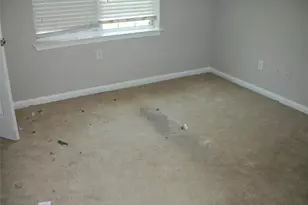 207 Granville Ct, Sandy Springs, GA 30328 - Photo 12