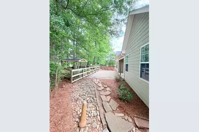1030 Amber Waves Avenue, Hoschton, GA 30548 - Photo 24