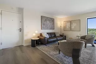2460 Peachtree Road NE, Atlanta, GA 30305 - Photo 4