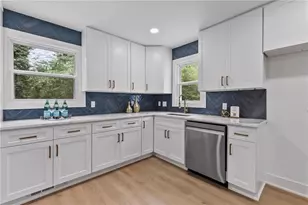 3010 Canton Hills Dr, Marietta, GA 30062 - Photo 16