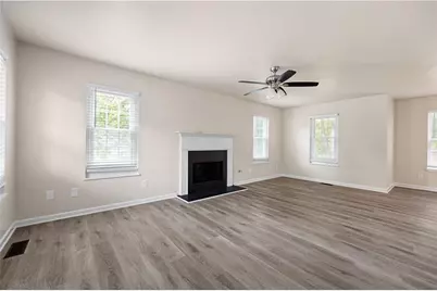 245 Cedars Glen Circle, Villa Rica, GA 30180 - Photo 4