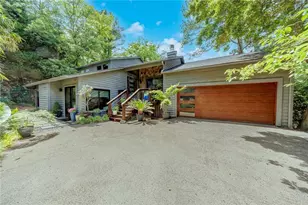 927 Muirfield Dr, Marietta, GA 30068 - Photo 2