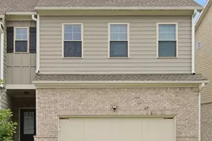 1712 Habersham Villa Dr, Cumming, GA 30041 - Photo 2