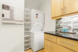 3777 Peachtree Road NE, Atlanta, GA 30319 - Photo 6