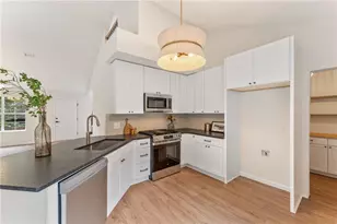 2194 Tyrone Ct SW, Marietta, GA 30008 - Photo 6