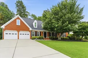 3654 Cherbourg Way, Marietta, GA 30062 - Photo 2