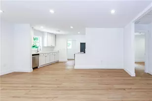 2130 Donald Lee Hollowell Pkwy NW, Atlanta, GA 30318 - Photo 4