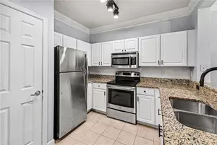 1850 Cotillion Dr, Dunwoody, GA 30338 - Photo 6