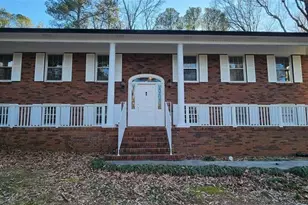 2349 Valley Way, Snellville, GA 30078 - Photo 10