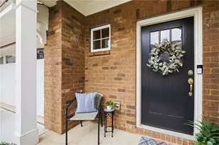218 Ellis Ln, Woodstock, GA 30189 - Photo 2
