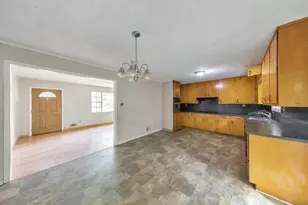 1115 Deleon Ct, Clarkston, GA 30021 - Photo 8