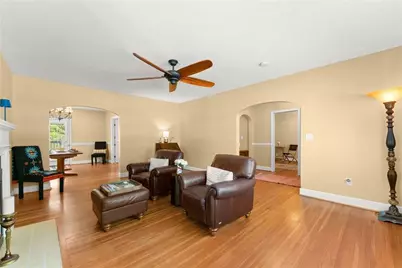 601 Ridgewood Avenue, Gainesville, GA 30501 - Photo 8