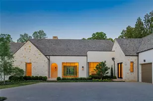 3603 Knollwood Dr NW, Atlanta, GA 30305 - Photo 2