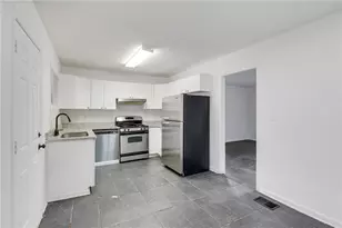 4322 Glenwood Pkwy, Decatur, GA 30032 - Photo 4