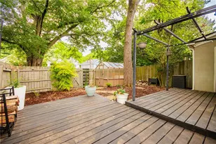 1401 Defoors Landing NW, Atlanta, GA 30318 - Photo 20