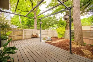 1401 Defoors Landing NW, Atlanta, GA 30318 - Photo 18