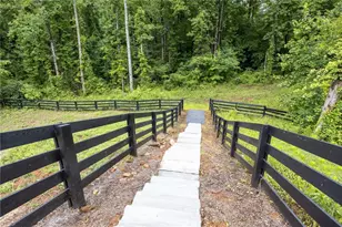 764 Clifftop Xing SW, Powder Springs, GA 30127 - Photo 60