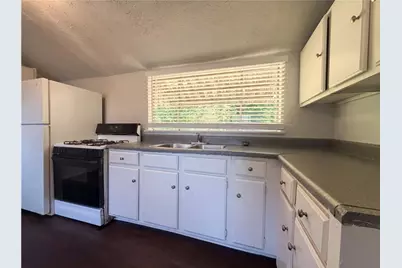 1396 Pine Drive, Atlanta, GA 30349 - Photo 8