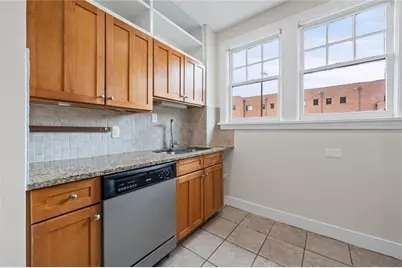 677 Somerset Terrace NE #4C, Atlanta, GA 30306 - Photo 8