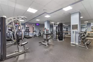 799 Hammond Dr, Sandy Springs, GA 30328 - Photo 32