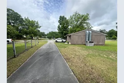648 Ellington Avenue, Thomson, GA 30824 - Photo 2