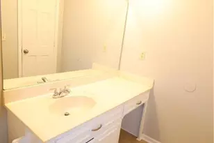1092 Mountain Springs Dr, Kennesaw, GA 30144 - Photo 16