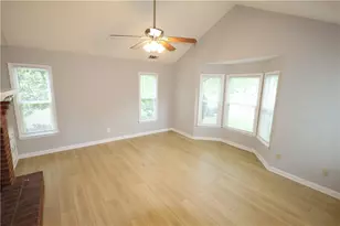 1092 Mountain Springs Dr, Kennesaw, GA 30144 - Photo 2