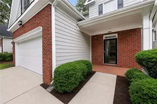 2911 Winter Rose Ct, Dunwoody, GA 30360 - Photo 20