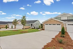 35 Village Dr, Dawsonville, GA 30534 - Photo 6