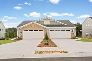 35 Village Dr, Dawsonville, GA 30534 - Photo 8