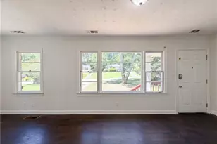 1912 Oak Valley Rd, Decatur, GA 30035 - Photo 18