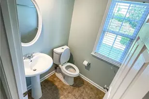 282 Balaban Cir, Woodstock, GA 30188 - Photo 8