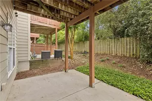 1881 Ridgemont Ln, Decatur, GA 30033 - Photo 40