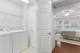 1881 Ridgemont Ln, Decatur, GA 30033 - Photo 36