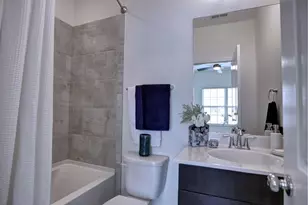 547 Broadview Pl NE, Atlanta, GA 30324 - Photo 12