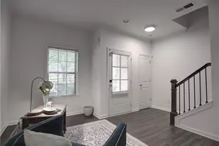 547 Broadview Pl NE, Atlanta, GA 30324 - Photo 8