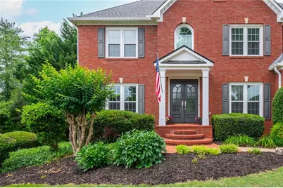 295 Devereux Downs, Roswell, GA 30075 - Photo 2