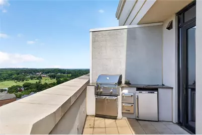 2233 Peachtree Road NE #1602, Atlanta, GA 30309 - Photo 26