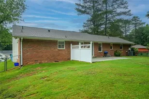 2168 Cannon Hill Rd SW, Lilburn, GA 30047 - Photo 32