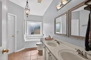 200 Meadow Lake Dr, Carrollton, GA 30116 - Photo 16