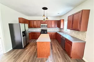 109 Puckett Ct, Canton, GA 30115 - Photo 2