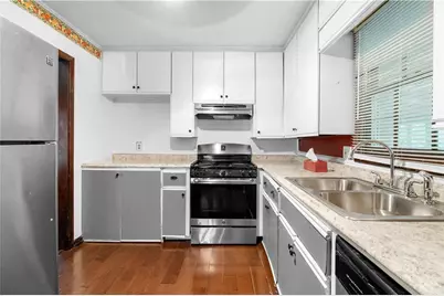 4040 Philmont Drive, Marietta, GA 30066 - Photo 6