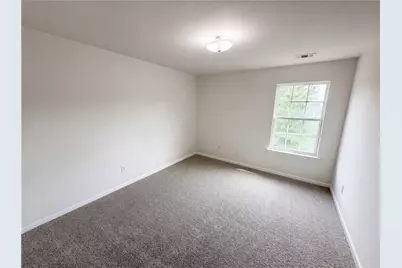 6126 Hickory Lane Drive, Union City, GA 30291 - Photo 12