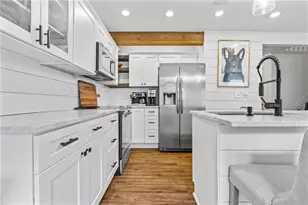 1022 Sasha Ln, Roswell, GA 30075 - Photo 14