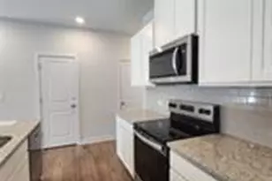 2044 Underwood Dr, Lawrenceville, GA 30043 - Photo 4