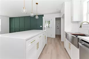 6118 Biscayne Dr, Forest Park, GA 30297 - Photo 12