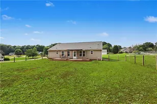 1246 Clearwater Dr, Winder, GA 30680 - Photo 32