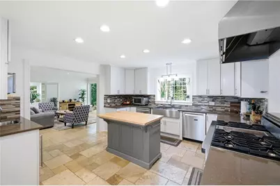 4115 Glen Devon Drive, Atlanta, GA 30327 - Photo 14