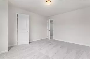 137 Hampton Holw Dr, Jefferson, GA 30549 - Photo 18